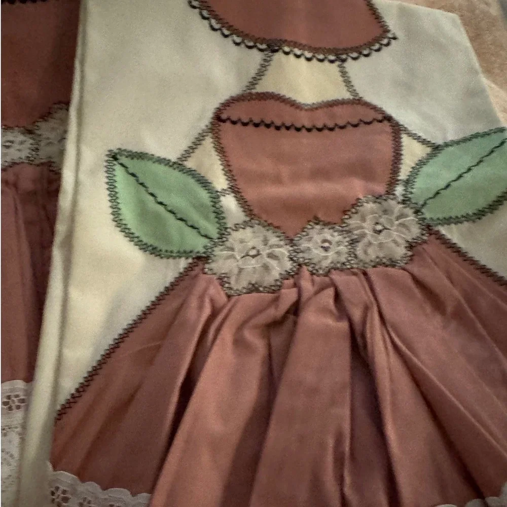 Vintage Southern Belle Applique King Pillowcase Set Pink Lace Cottagecore 2pc